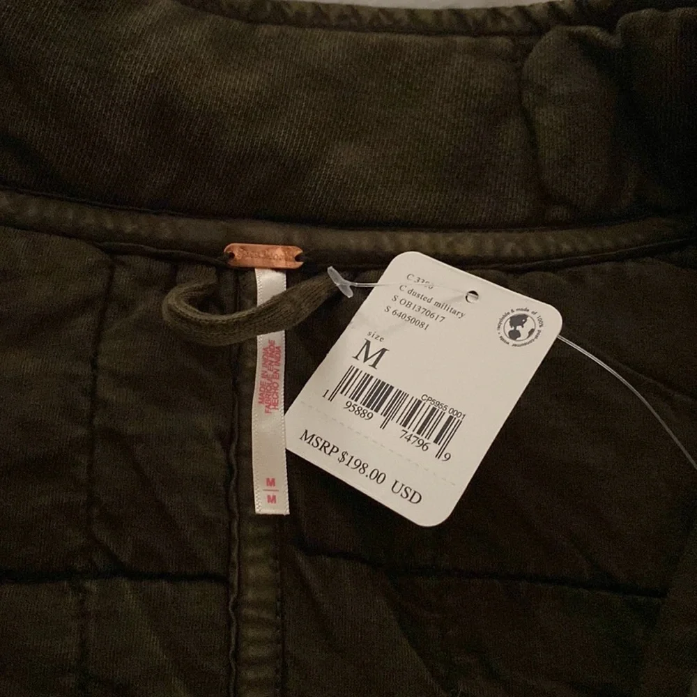 NWT - Free People Dolman Quilted Knit Jacket - Size: M, Color: Dusted Military - Picture 13 of 16